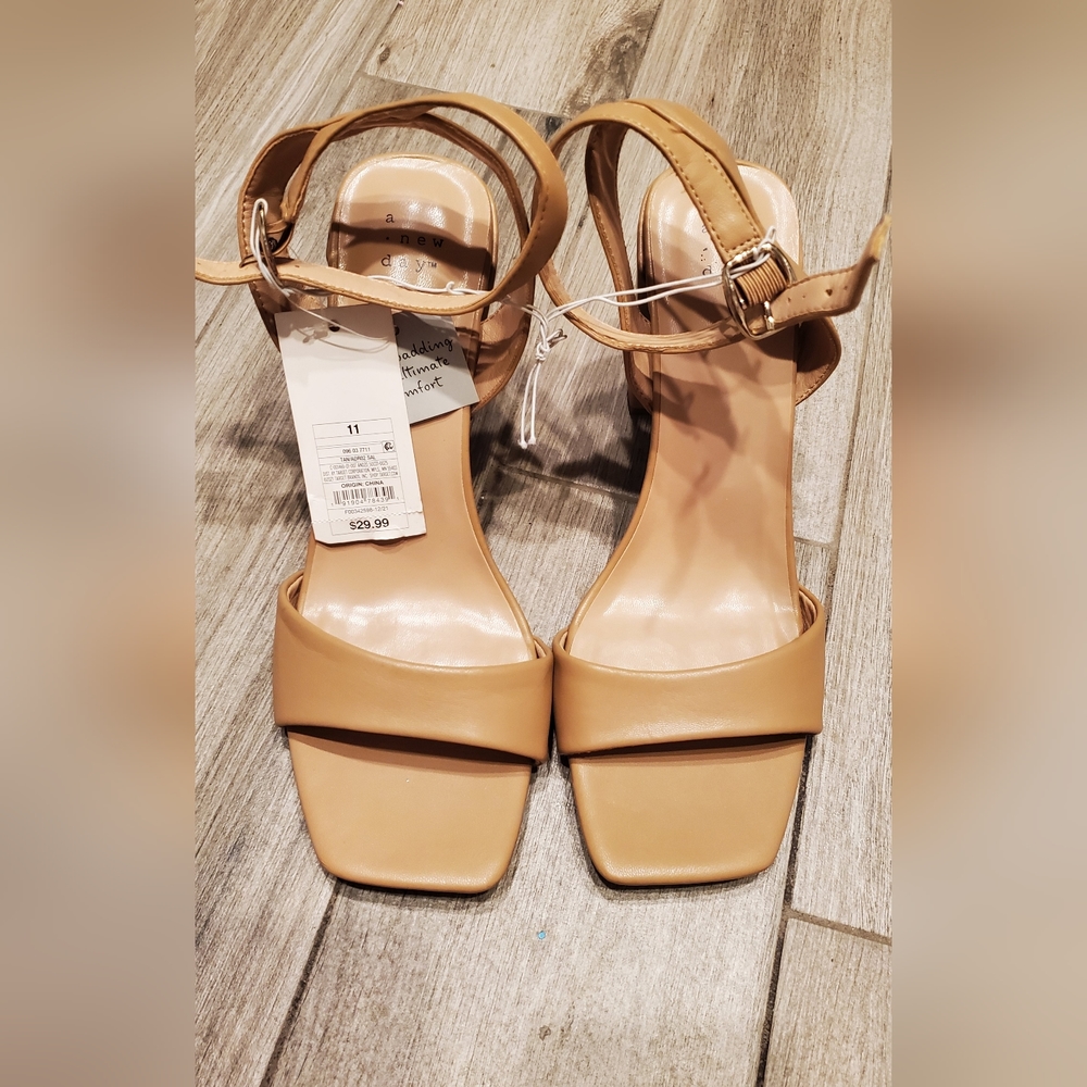 A new day heels size 11